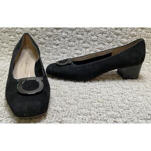 Salvatore Ferragamo Pumps Womens 8.5B Black Suede Gancini Hardware Omega